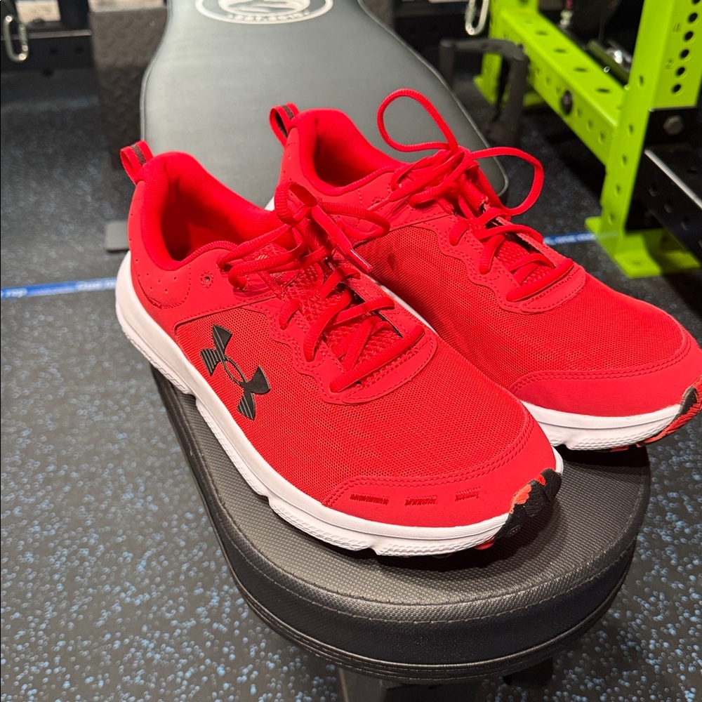 Under Armour Scarlet Running Sneakers